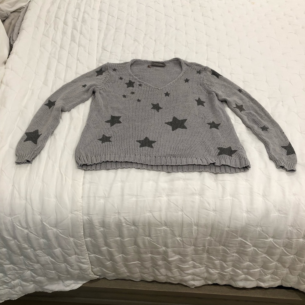 Wooden Ships gray Star sweater size S/M